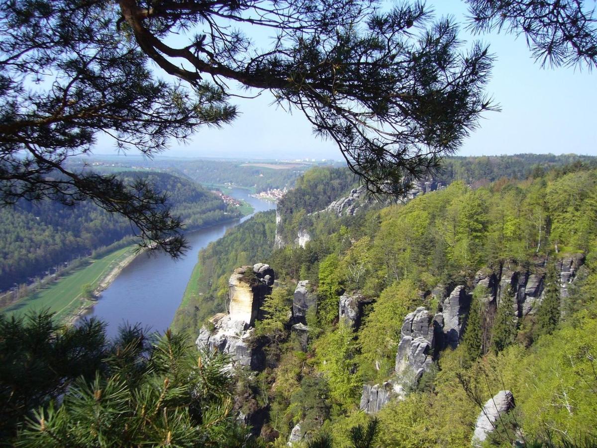 Ferienwohnung "Am Kirchsteig" クロルト・ゴーリッシュ エクステリア 写真